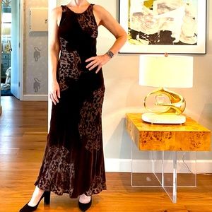 Betsy Johnson gorgeous brown velvet with burnout medallion designs